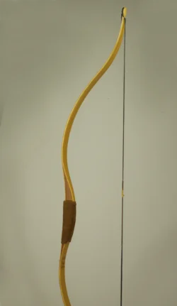 Arco de caballo (horsebow) Ragim Taiga Custom 48″ 40# diestro